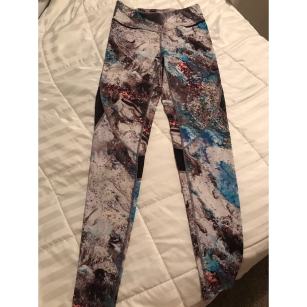Alala Leggings View 2